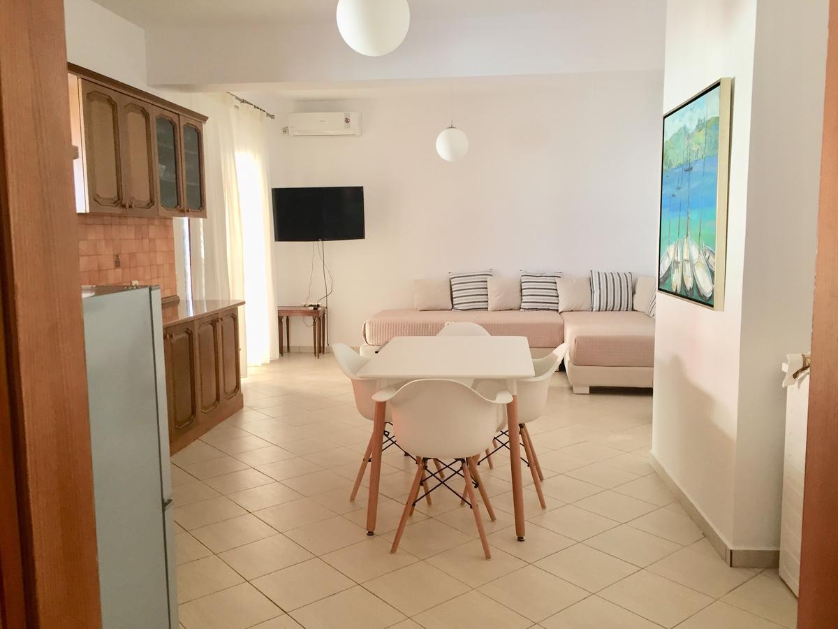 Sea And Sky Apartments Sarandë 외부 사진