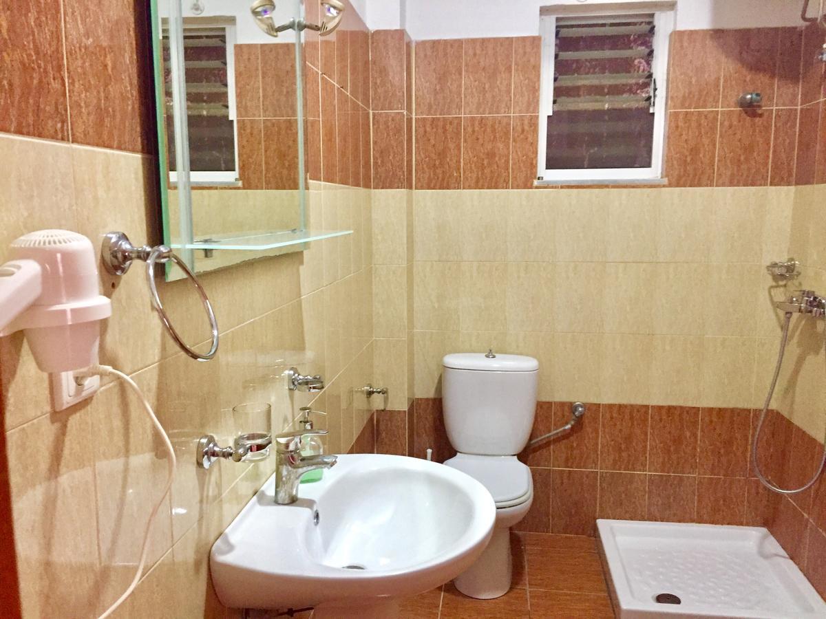 Sea And Sky Apartments Sarandë 외부 사진